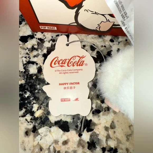 THE MONSTERS COCA-COLA SERIES-Vinyl Face—-Confirmed HAPPY FACTOR - Picture 2 of 7